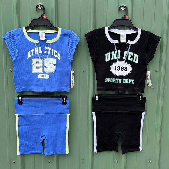 Seamless Crop Top & High-Rise Biker Shorts Graphic 2-Piece Set 2-Pack Size M - Picture 1 of 10